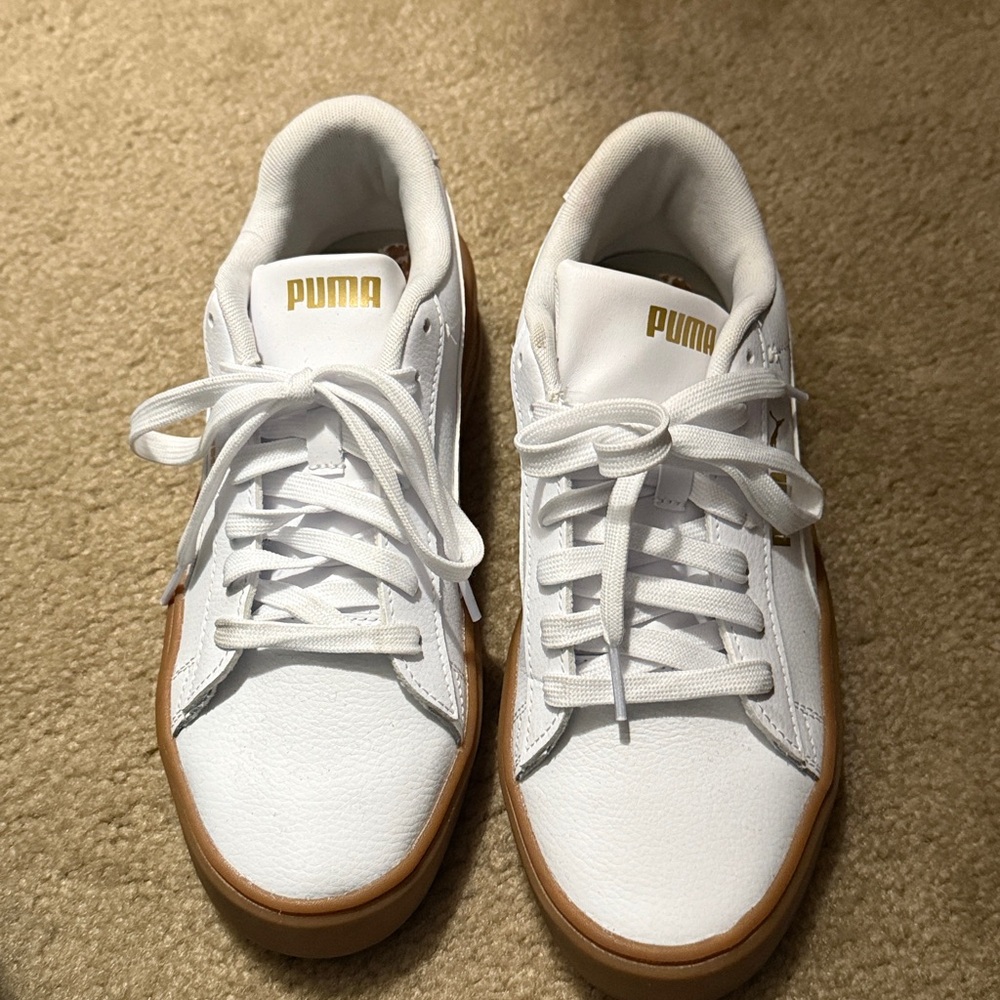 Puma White and Brown Casual Sneakers
